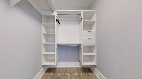 Photo 23 at 715 - 1 Gloucester Street, Yonge Corridor, Toronto Photo 23 at 715 - 1 Gloucester Street, Yonge Corridor, Toronto