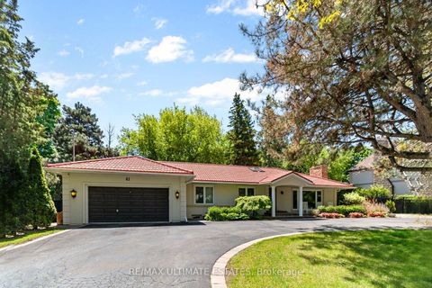 Photo 1 at 41 Thornridge Drive, Yorkhill, Vaughan