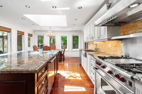 Photo 17 at 41 Thornridge Drive, Yorkhill, Vaughan