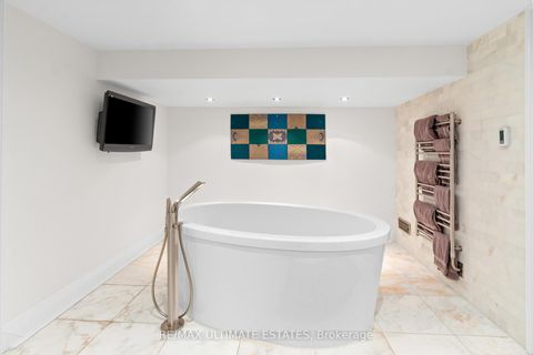 Photo 38 at 41 Thornridge Drive, Yorkhill, Vaughan