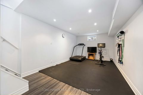 Photo 19 at 48 Marowyne Drive, Don Valley Village, Toronto