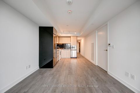 Photo 7 at 3010 - 501 Yonge Street, Yonge Corridor, Toronto Photo 7 at 3010 - 501 Yonge Street, Yonge Corridor, Toronto