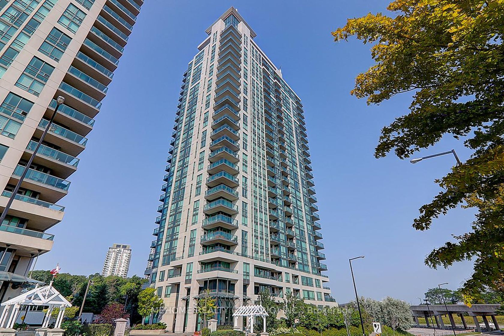 2906 - 88 Grangeway Avenue, Woburn, Toronto 