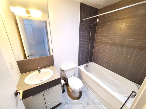 Photo 12 at 4005 - 110 Charles Street E, Yonge Corridor, Toronto