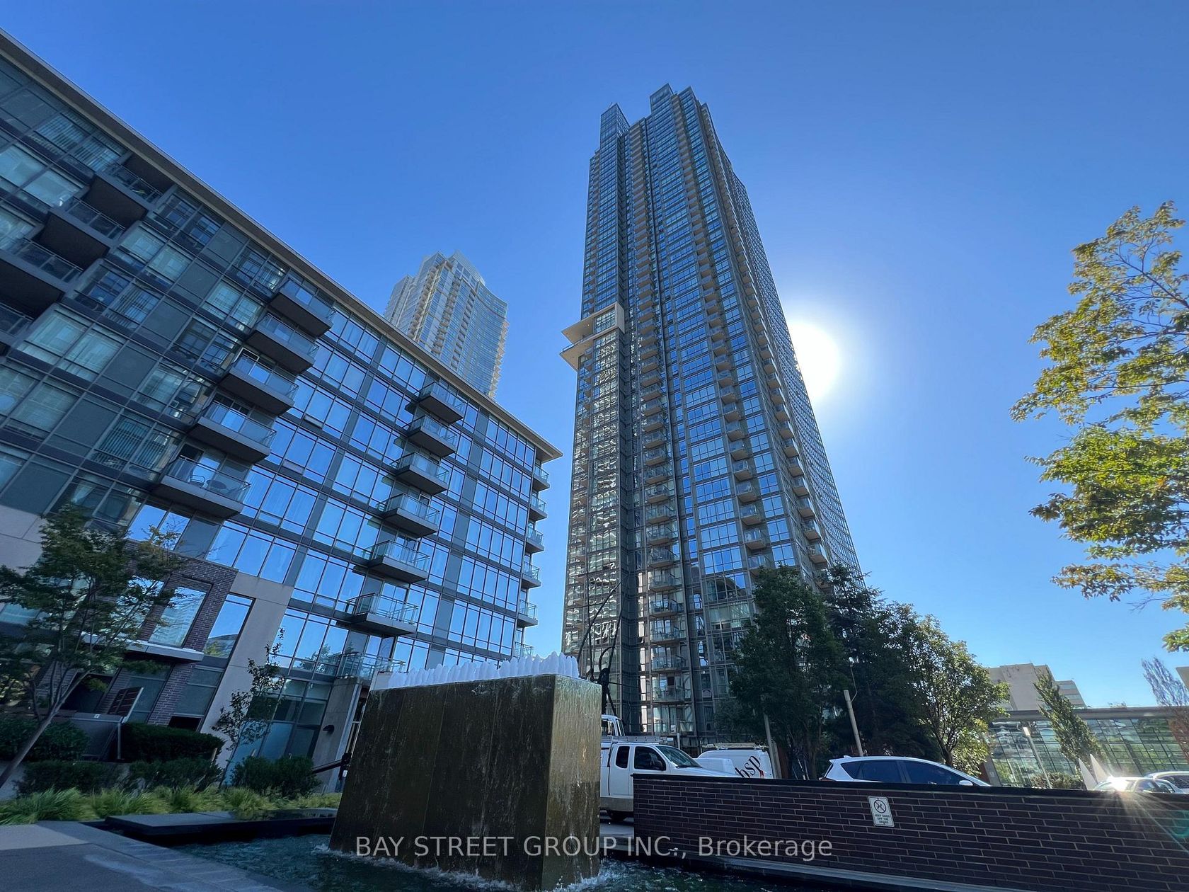3716 - 11 Brunel Court, Waterfront Communities C1, Toronto by Loree Meneguzzi Real Estate 3716 - 11 Brunel Court, Waterfront Communities C1, Toronto