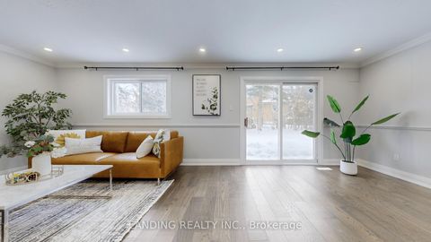 Photo 16 at 32 Lailey Crescent, Willowdale East, Toronto