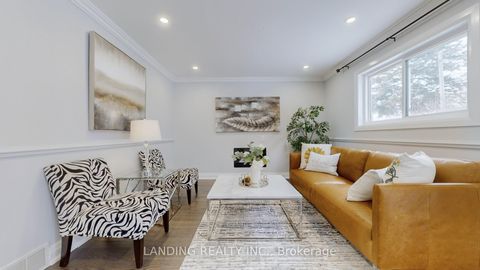 Photo 17 at 32 Lailey Crescent, Willowdale East, Toronto