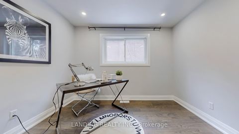 Photo 20 at 32 Lailey Crescent, Willowdale East, Toronto
