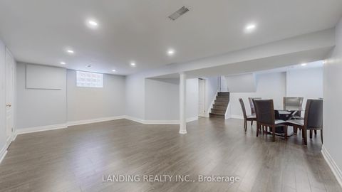 Photo 23 at 32 Lailey Crescent, Willowdale East, Toronto