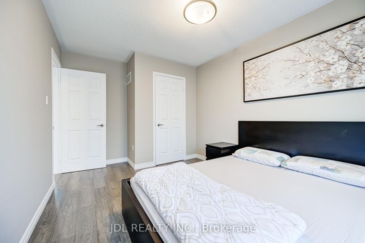 Photo 34 at 103 Thoroughbred Way, Berczy, Markham