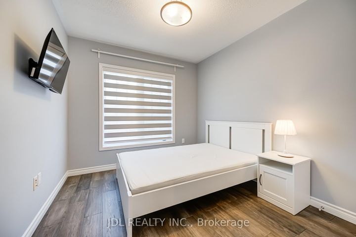 Photo 35 at 103 Thoroughbred Way, Berczy, Markham