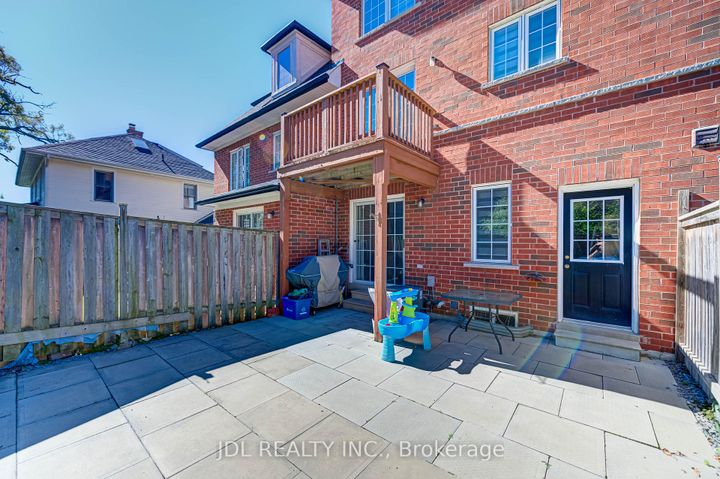 Photo 41 at 103 Thoroughbred Way, Berczy, Markham