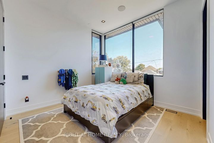 Photo 24 at 845 Seventh Street, Lakeview, Mississauga