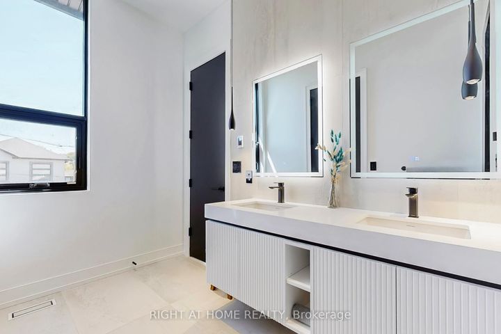 Photo 27 at 845 Seventh Street, Lakeview, Mississauga