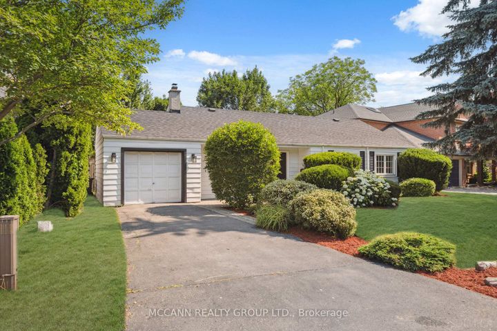 Photo 1 at 102 Yorkminster Road, Windfields, Toronto