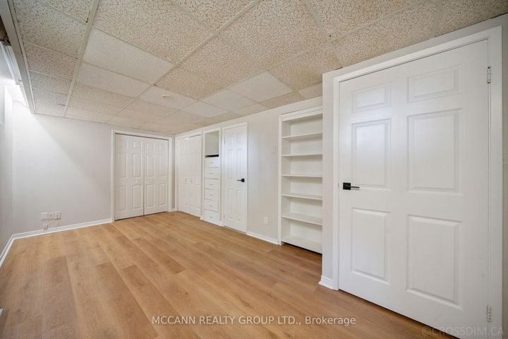 Photo 26 at 102 Yorkminster Road, Windfields, Toronto