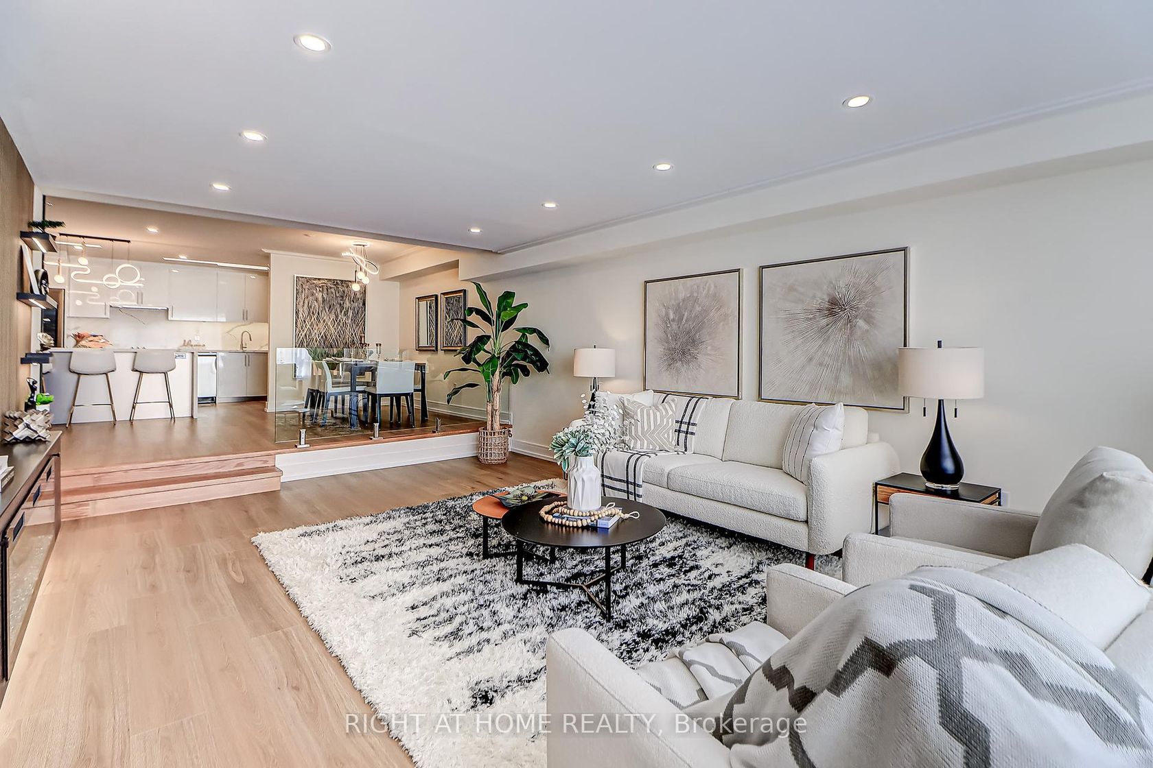 1207 - 130 Carlton Street, South St. James Town, Toronto 