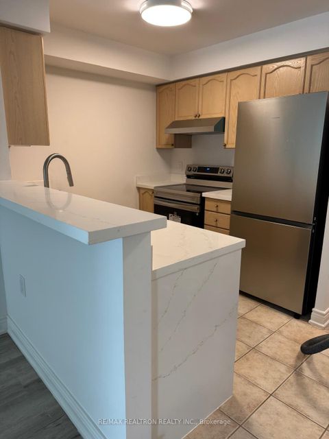 Photo 5 at LPH7 - 28 Olive Avenue, Willowdale East, Toronto