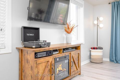 Photo 2 at 206 - 136 Aspen Springs Drive, Bowmanville, Clarington