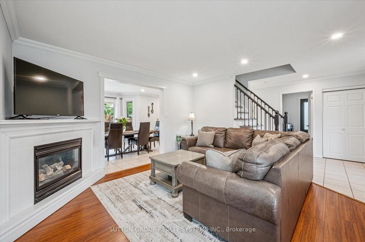 Photo 3 at 87 Dairy Drive, AC Acton, Halton Hills