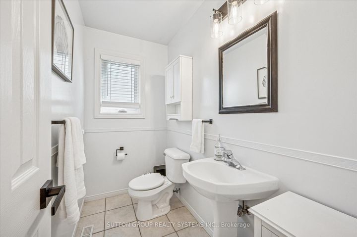 Photo 11 at 87 Dairy Drive, AC Acton, Halton Hills