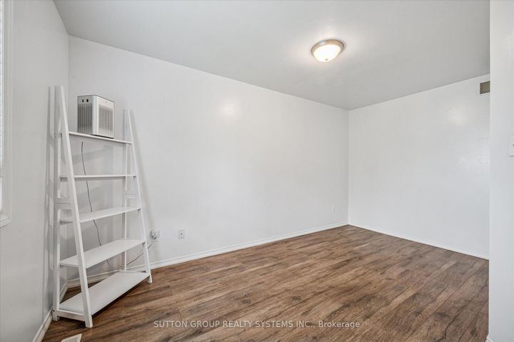 Photo 17 at 87 Dairy Drive, AC Acton, Halton Hills