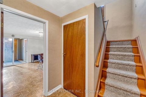 Photo 24 at 91 Hucknall Road, York University Heights, Toronto