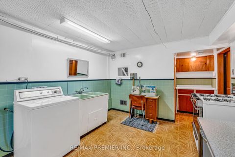 Photo 35 at 91 Hucknall Road, York University Heights, Toronto