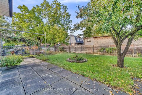 Photo 42 at 91 Hucknall Road, York University Heights, Toronto