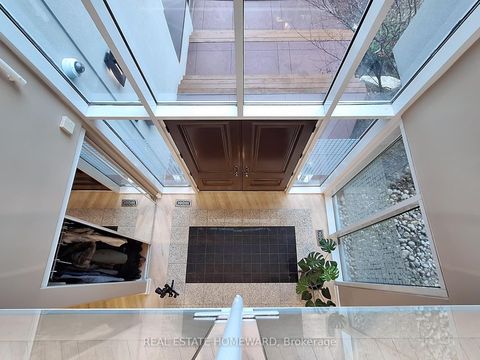Photo 8 at 128 Laurentide Drive, Donalda, Toronto