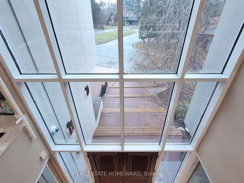 Photo 9 at 128 Laurentide Drive, Donalda, Toronto