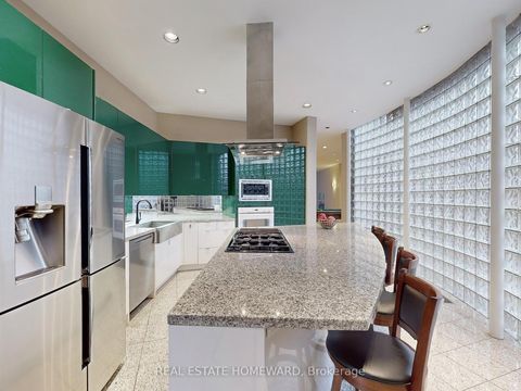 Photo 15 at 128 Laurentide Drive, Donalda, Toronto