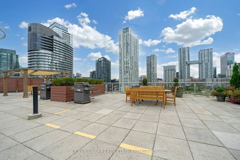 Photo 34 at 429 - 550 Queens Quay W, Waterfront Communities C1, Toronto