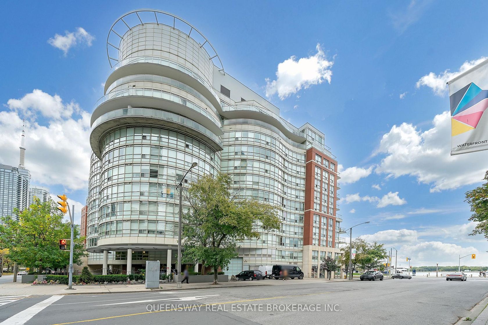 429 - 550 Queens Quay W, Waterfront Communities C1, Toronto by Loree Meneguzzi Real Estate 429 - 550 Queens Quay W, Waterfront Communities C1, Toronto