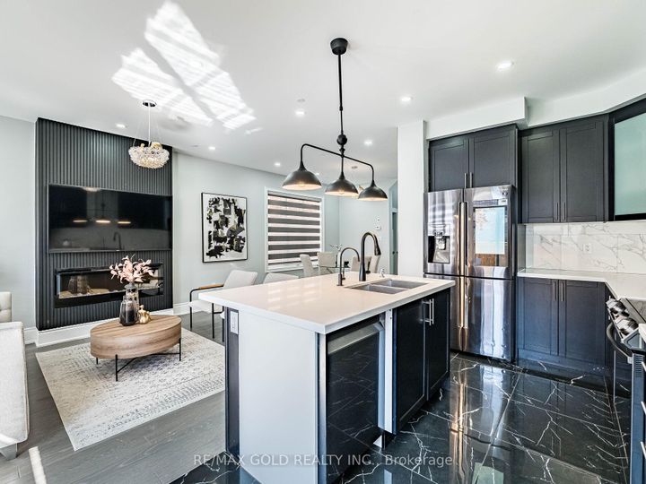 Photo 16 at 105 Boathouse Road, Northwest Brampton, Brampton