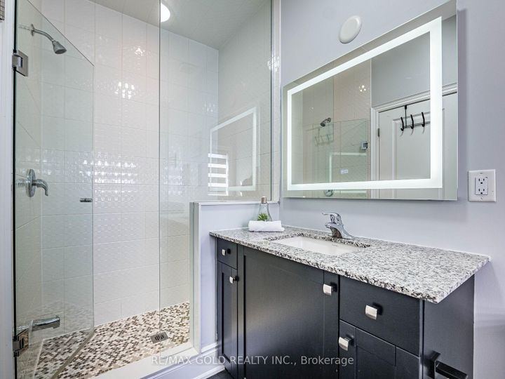 Photo 23 at 105 Boathouse Road, Northwest Brampton, Brampton