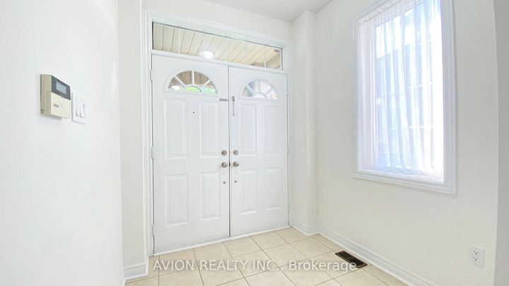 Photo 1 at 5173 Churchill Meadows Boulevard, Churchill Meadows, Mississauga