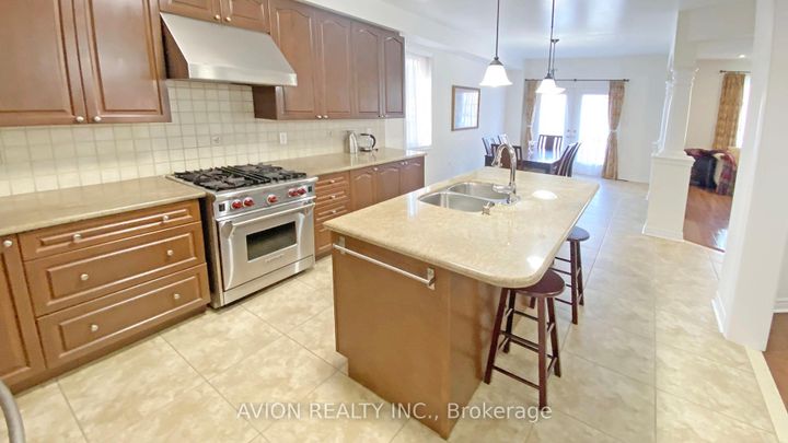 Photo 3 at 5173 Churchill Meadows Boulevard, Churchill Meadows, Mississauga