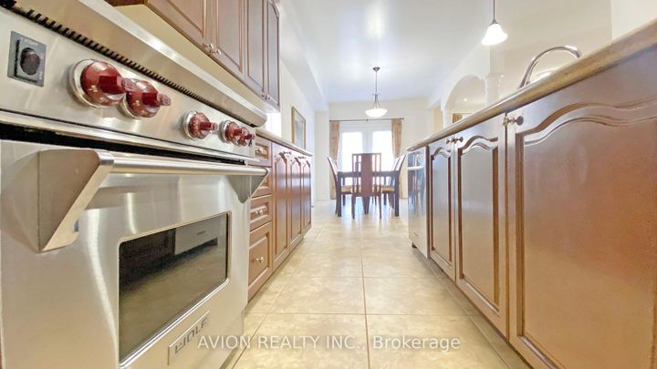 Photo 6 at 5173 Churchill Meadows Boulevard, Churchill Meadows, Mississauga