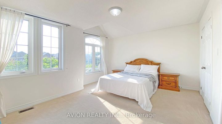 Photo 13 at 5173 Churchill Meadows Boulevard, Churchill Meadows, Mississauga