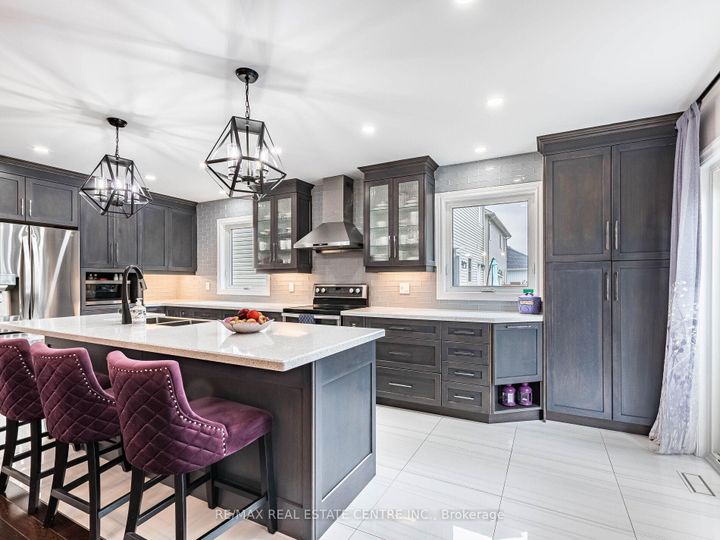 Photo 14 at 42 Somerville Road, AC Acton, Halton Hills