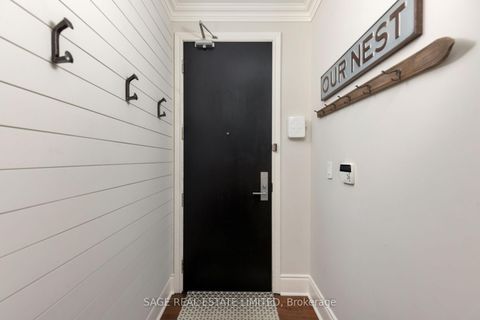 Photo 1 at PH613 - 25 Earlington Avenue, Kingsway South, Toronto