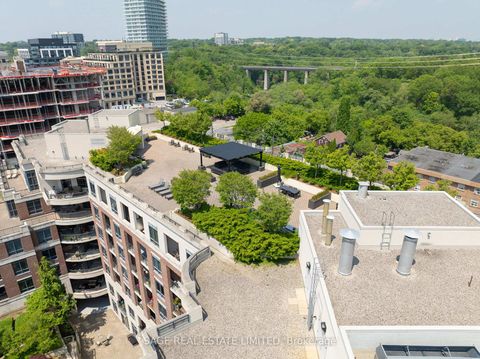Photo 39 at PH613 - 25 Earlington Avenue, Kingsway South, Toronto