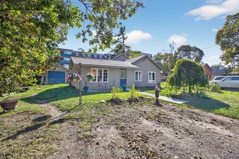 Photo 1 at 116 BURTON Avenue, Allandale, Barrie