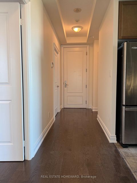 Photo 14 at 714 - 10 Bloorview Place, Don Valley Village, Toronto
