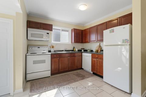 Photo 8 at 765 Rowena Street, Lakeview, Oshawa
