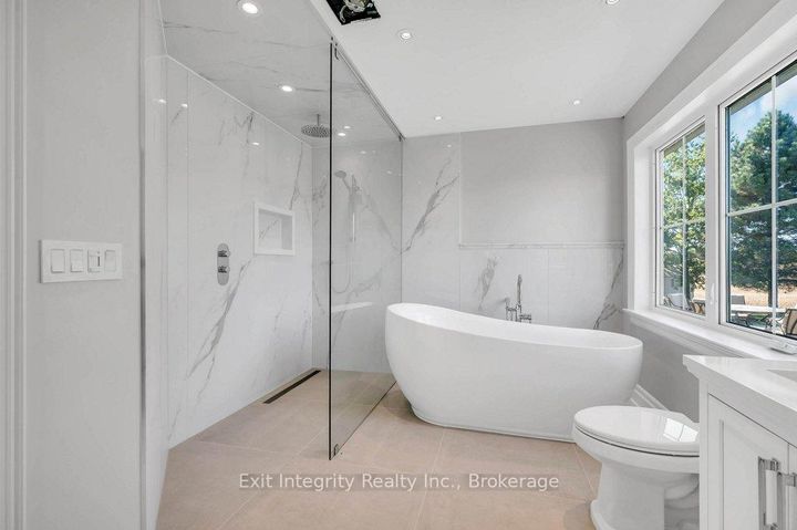 Photo 4 at 407 Harrisburg Road, Rural Flamborough, Hamilton