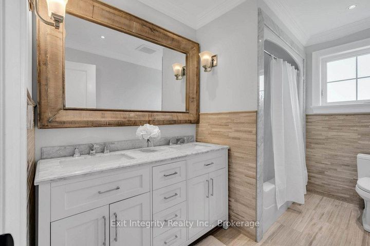 Photo 5 at 407 Harrisburg Road, Rural Flamborough, Hamilton
