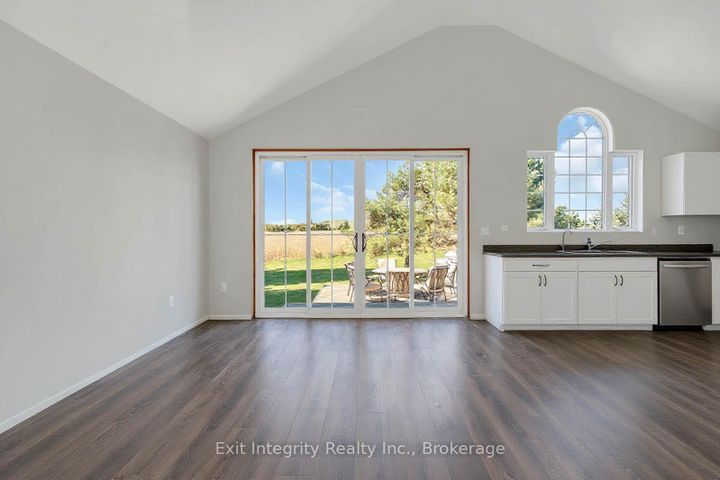 Photo 26 at 407 Harrisburg Road, Rural Flamborough, Hamilton