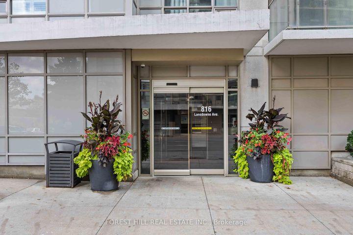 Photo 2 at 623 - 816 Lansdowne Avenue, Junction, Toronto